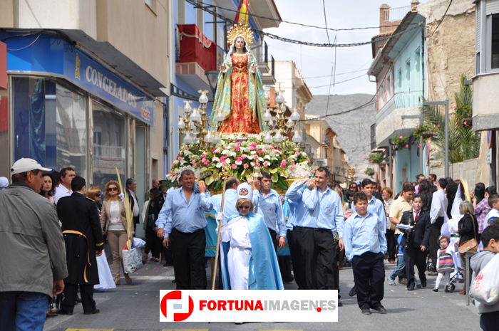 Procesión del Santo Encuentro del Viernes Santo por la mañana en la Semana Santa de Fortuna (Murcia) 